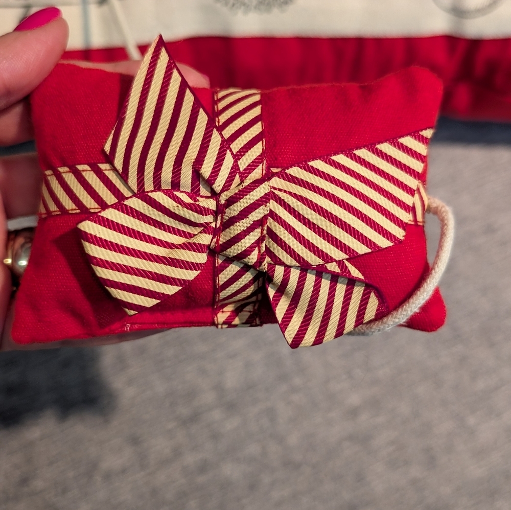 Jingles And Joy Advent Calendar Pillow Countdown To Christmas Cotton Feathers